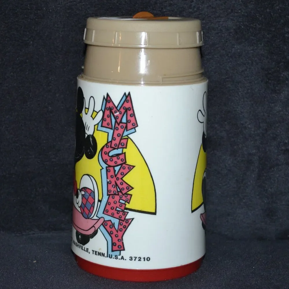Vintage The Walt Disney Company 90's Style Skateboarding Micky Mouse Thermos
